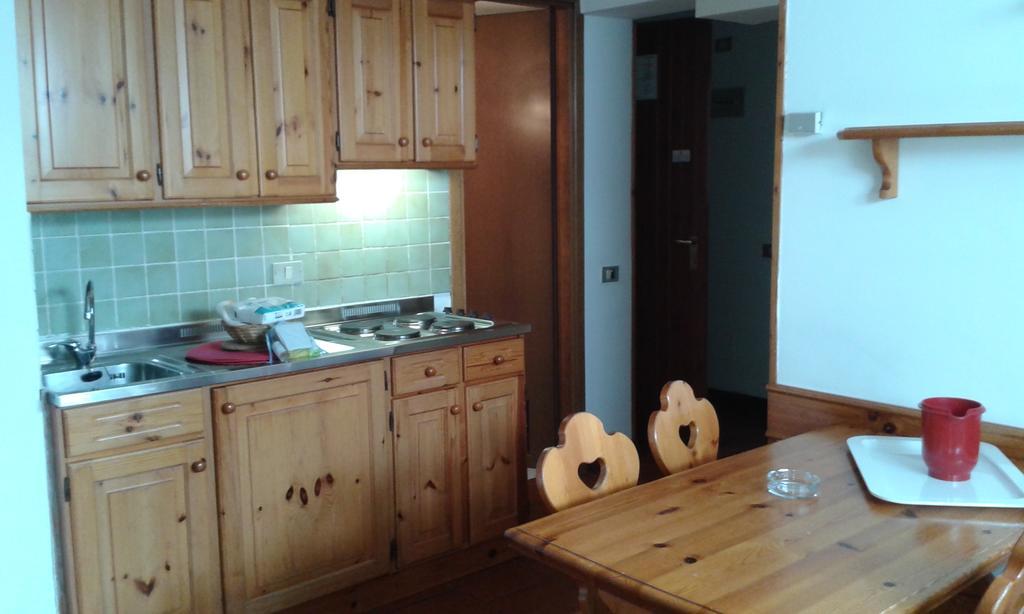 Aparthotel Cervinia Due Breuil-Cervinia Habitación foto